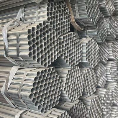 Tubo de aço galvanizado Tubo de aço Gi Tubo redondo Espessura da parede 0,5-60 mm Certificado API Tubo de aço galvanizado soldado de 4 polegadas