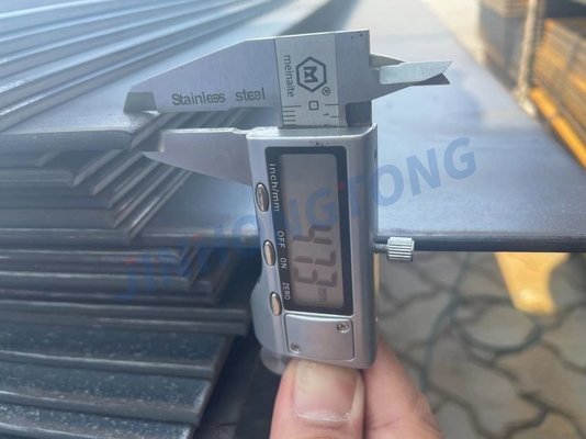 GB Padrão de aço laminado a quente bobina A36 espessa de aço suave chapa a quadros S700MC em conserva