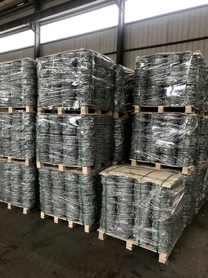 Distribuidor de arame farpado galvanizado a quente
