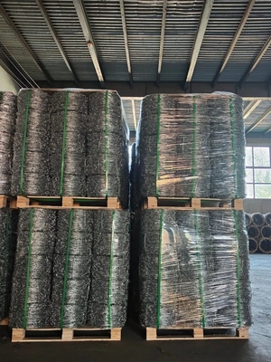 Distribuidor de arame farpado galvanizado a quente