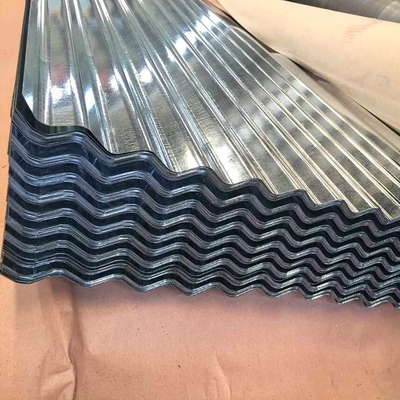 Largura personalizável G550 0,2 mm 0,4 mm 0,5 mm Chapa de metal polida Chapa de aço galvanizado ondulado Chapa de telhado de telhas