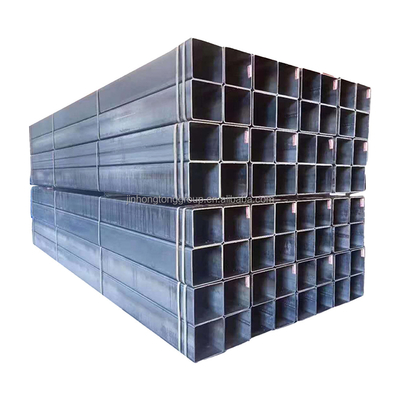 Forma de secção retangular galvanizado a quente SHS 40x40 tubo quadrado tubo de aço ondulado com tampa de tubo de plástico