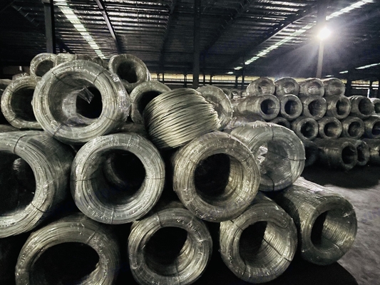 ISO9001 Certificado fio de ferro galvanizado eletrónico mergulhado a quente para fabricação de escovadores de cozinha