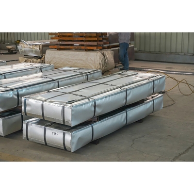 Materiais de construção Dx51d Dx52d Dx53d 600mm-1200mm Chapa de aço corrugado de metal Chapa de telhado de galvalume