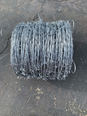 Resistente à corrosão 450mm Dia Galvanizado Razor Barbed Wire Mesh para tipo de razor único e grande proteção contra a corrosão