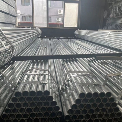 Acero estrutural ASTM A36 Q235 Tubo de aço galvanizado redondo com certificado CE e revestido com zinco 200-700 g/m2