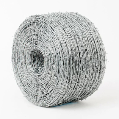 1.4mm-2.6mm Razor cruzado Galvanizado Barbed Wire Farm Fence 500M 20Kg Per Roll Razor Tipo Gauge de fio 1.4mm-2.6mm