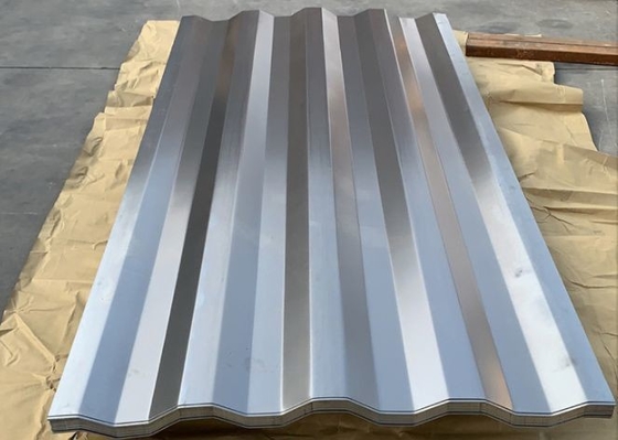 Chapa de telhado de ferro de alumínio e zinco galvanizado de calibre 28 Gi Chapa de telhado de aço ondulado de grau de metal bobina de aço galvanizado melhor