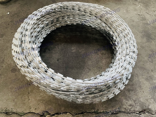 Speed Razor Barbed Wire Preço Máquina de arame farpado duplo-torcido para proteção de pastagens projetada de acordo com os requisitos dos clientes