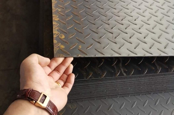 Tipo T Forma Superfície 24 Gauge Galvanizado Chave de folha de metal para espessura personalizada e superfície personalizada