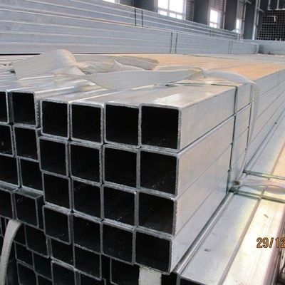Q195/Q215/Q235/Q345/SS400 Grau de zinco revestido Gi Tubo de ferro galvanizado de aço de secção oca Tubo quadrado com 0,8 20 mm de espessura