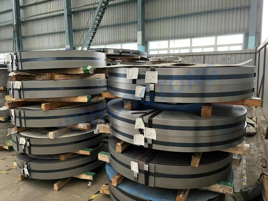 JIS ASTM DX51D SGCC Faixa de bobina de aço galvanizado laminada a quente/a frio para processamento Largura 20-1500 Tolerância ±1%