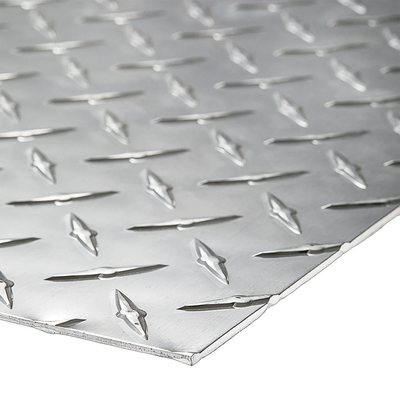 Estrutura de construção AISI ASTM BS DIN GB JIS 2,0-8 mm Placa de aço carbono quadriculado espessa com tolerância ± 1%