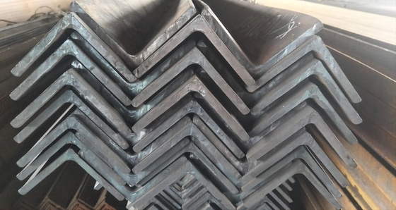 ASTM Standard Processing Drilling Equal Angle Steel Bar para S235JR-S335JR série 3-24 mm espessura