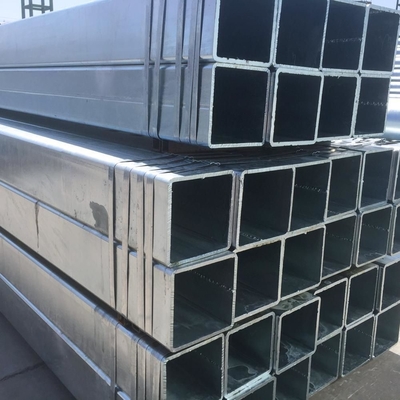 B X42 X52 X60 X70 Grau de aço carbono 0,5-2,0 mm Espessura da parede Tubo quadrado de aço galvanizado laminado a quente para entrega líquido
