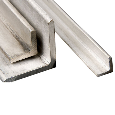 Barras de ângulo de aço inoxidável de saída Ferro por kg 0,3 mm a 3,0 mm igual L ângulo SS Bar com buraco para seus projetos de construção