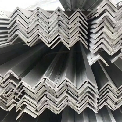 Barras de ângulo de aço inoxidável de saída Ferro por kg 0,3 mm a 3,0 mm igual L ângulo SS Bar com buraco para seus projetos de construção