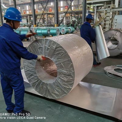 Empilhadeira de aço galvanizado revestida por zinco e com baixo teor de carbono de 1.6*1220 mm, com grau SGCC/CGCC/DX51D/Q195/Q235/Q345 e peso da bobina de 3 a 10 toneladas