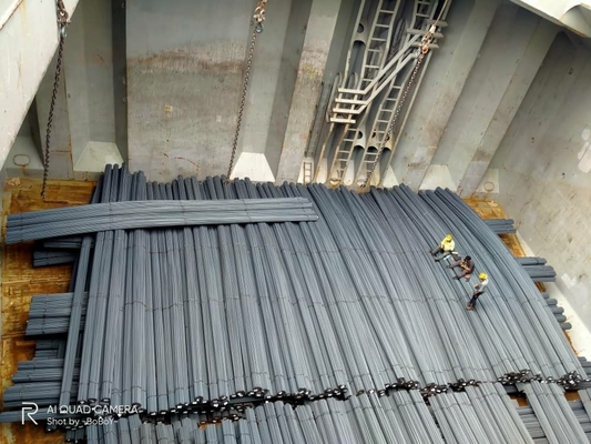 HRB400/500 ASTM A615 BS4449 Rebarras de aço estrutural de carbono para tolerância ± 1% em edifícios