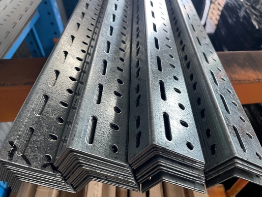 6 Barras de ângulo igual/Ângulo MS/Aço de ângulo galvanizado para materiais de construção
