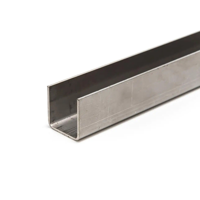Fornecimento direto Dimensão personalizada SS Barro de canal laminado a frio 2 * 2 mm Canal de aço inoxidável grosso perfurado para móveis