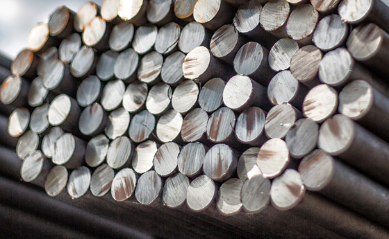 1021/1022 Carbono 1.4418 Barras redondas de aço laminadas a quente 10 Aço suave para material industrial