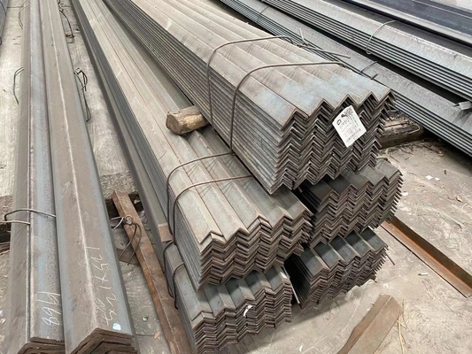 6m-12m comprimento laminado a quente baseado em bordas desiguais equiláterais barra de ângulo de aço Q235 Q235B Q345 para estrutura de edifícios de construção