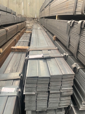 Aço carbono leve de barra plana retangular Q195/Q235/Q215/Q235/Q345/20Cr/40Cr/20CrMo/35CrMo/42CrMo para materiais de construção