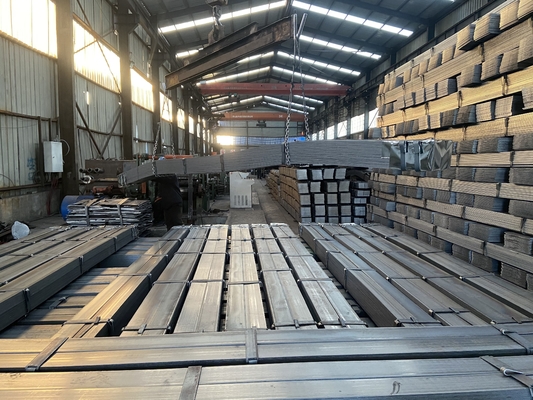 Aço carbono leve de barra plana retangular Q195/Q235/Q215/Q235/Q345/20Cr/40Cr/20CrMo/35CrMo/42CrMo para materiais de construção