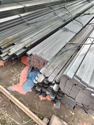 Fornecedores de barras planas de aço ligado A36 6m de aço galvanizado de carbono usadas para construção