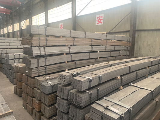 Barras planas de aço leve Q195 Q235 Q345 ss400 s45c a36 s235jr 4130 1020 barras planas de aço usadas para construção