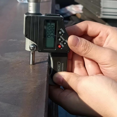 Chapa de ferro preto A36 chapa laminada a quente de aço carbono leve