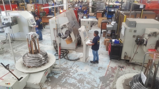 Alta qualidade Várias aplicações aço inoxidável MIG fio ER304 fio de soldadura fábrica de aço inoxidável fio