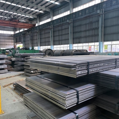 Placas de aço carbono laminadas a quente Q195 de qualidade superior (40 mm) e placas de aço carbono leve ASTM A36 (2 mm-10 mm) de um fornecedor confiável.