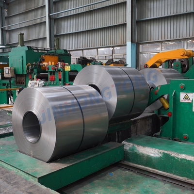 Empilhadeiras de aço AE 1006 laminadas a frio (S235JR, 1250-2500 mm) com serviços opcionais de corte, soldadura e dobra