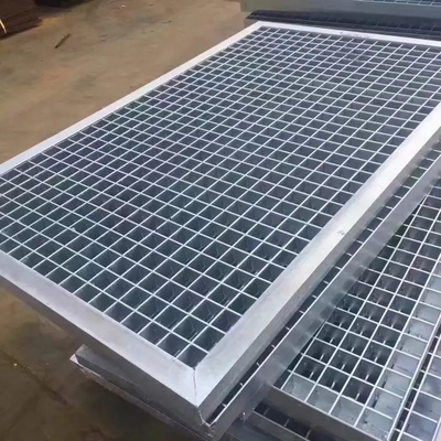 Fábrica por atacado Grelha redonda de aço leve revestida de cor 1m x 1m Grelha de aço galvanizado