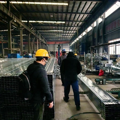 40x40 Tubo Quadrado Tubo de Aço Asm Perfil Ms Tubo Quadrado Galvanizado Quadrado E Rectangular Aço Dentro de 7 Dias Q235 Q195 St37