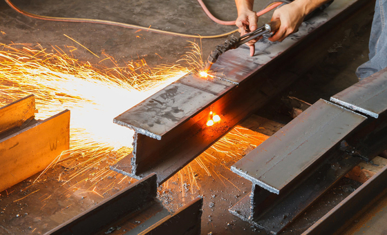 Ferro H-Beams Fabricante Astm A572 Grau 50 150x150 Viga padrão H-Beam I Beamcarbon Vigas De Acero Channel Steel Dimensões