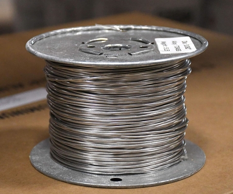 304 316 201 316 l 430 420 309 S Fio enrolado de aço inoxidável brilhante 410 ss fio 0,13 mm fio de aço inoxidável para fabricação