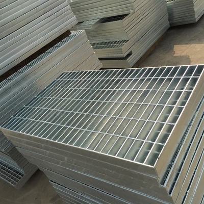 Materiais de construção metálicos em molho quente 30 x 3 mm grelha de aço galvanizado Passeios de baixo carbono, Grelha de drenagem de piso para material de construção