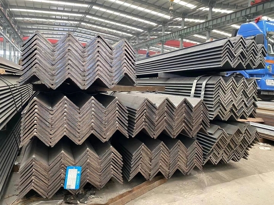 Melhor Preço Barras de aço de ângulo Q235b Barras de aço galvanizadas de ângulo igual Ferro com qualidade superior