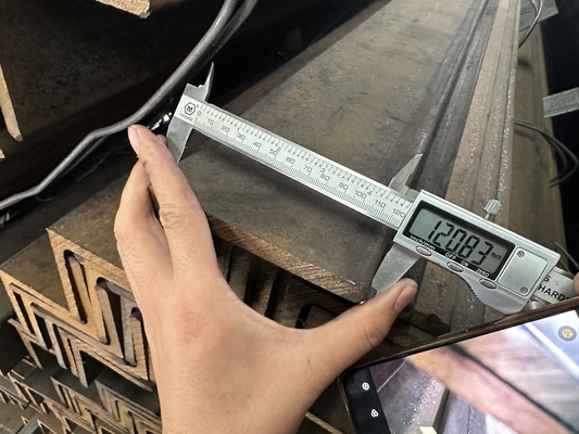 Q235b 60x60x5 Barras de aço galvanizadas de ângulo igual